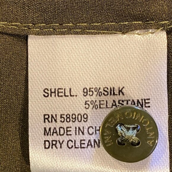 Beautiful Silk Blouse in Olive Green - Picture 5 of 7